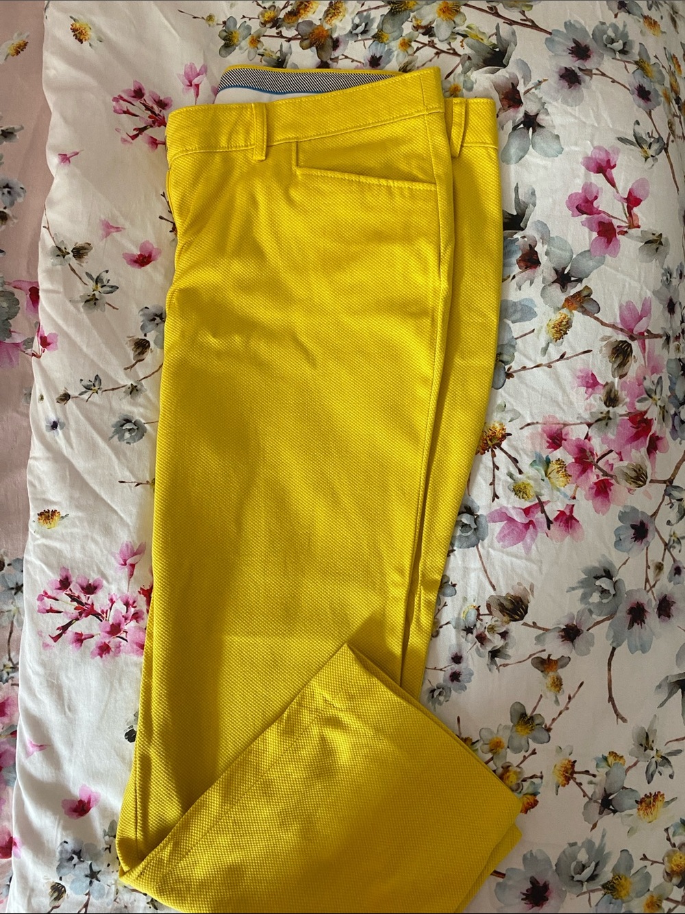 Rafaella Bright Yellow Women's Capris